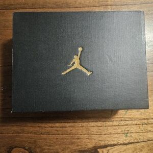 Nike Jordan 6 Retro